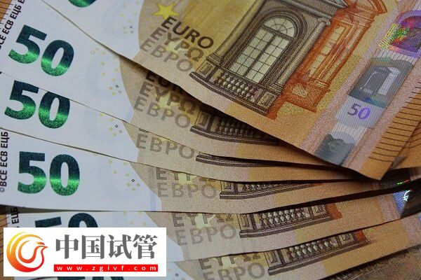 去宜兴市人民医院做二代试管婴儿备多少钱好，银行卡里得有8万