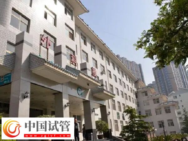 兰大二院试管婴儿价格介绍，选择二代试管或需6万！