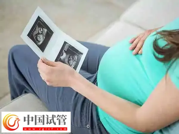 鲜胚移植怎样算孕怀孕几周(图1) 鲜胚移植怎样算孕怀孕几周(图1)